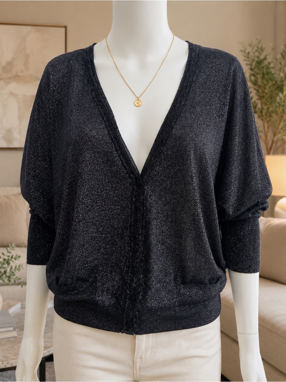 𝙁𝙧𝙚𝙚 𝙋𝙚𝙤𝙥𝙡𝙚 Black Cardigan Medium